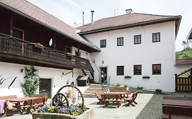 Kleebauer Biohof & Hotel